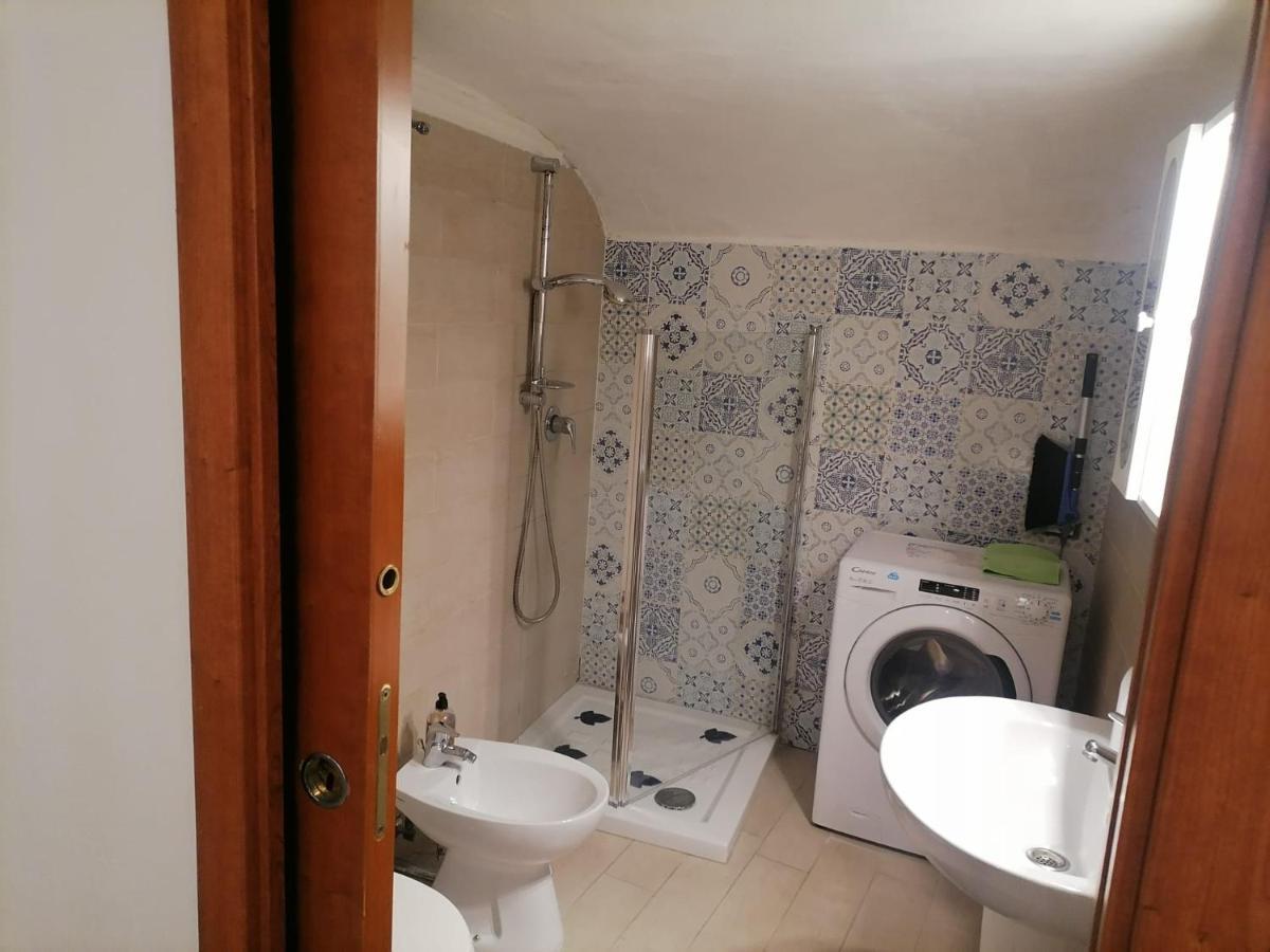 Tinnyhouse Neapol Exteriér fotografie
